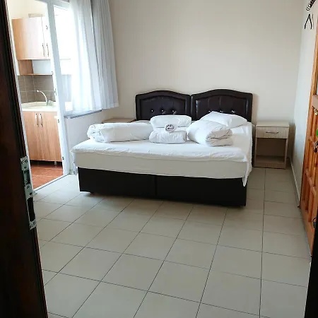 Sari 61 Apartment