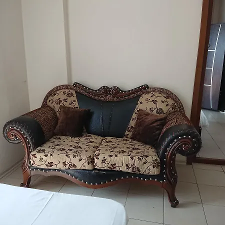 Sari 61 Apartment *